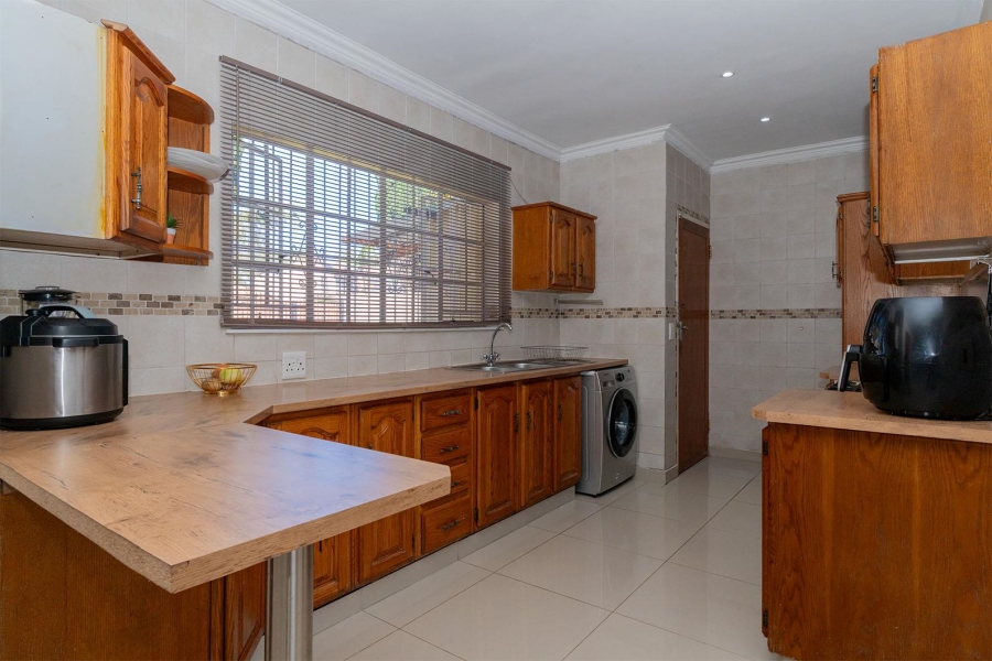 3 Bedroom Property for Sale in Van Riebeeck Park Gauteng