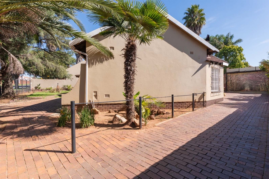 3 Bedroom Property for Sale in Van Riebeeck Park Gauteng