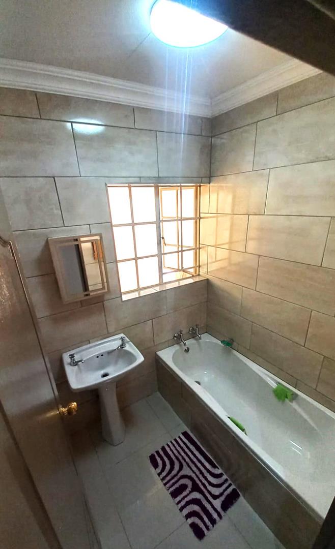 3 Bedroom Property for Sale in Van Riebeeck Park Gauteng