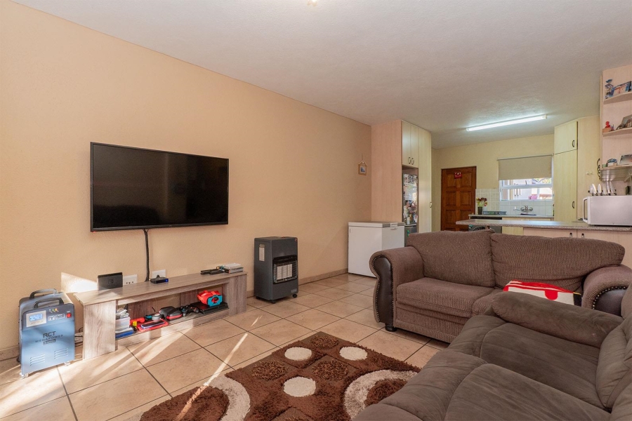 2 Bedroom Property for Sale in Pomona Gauteng