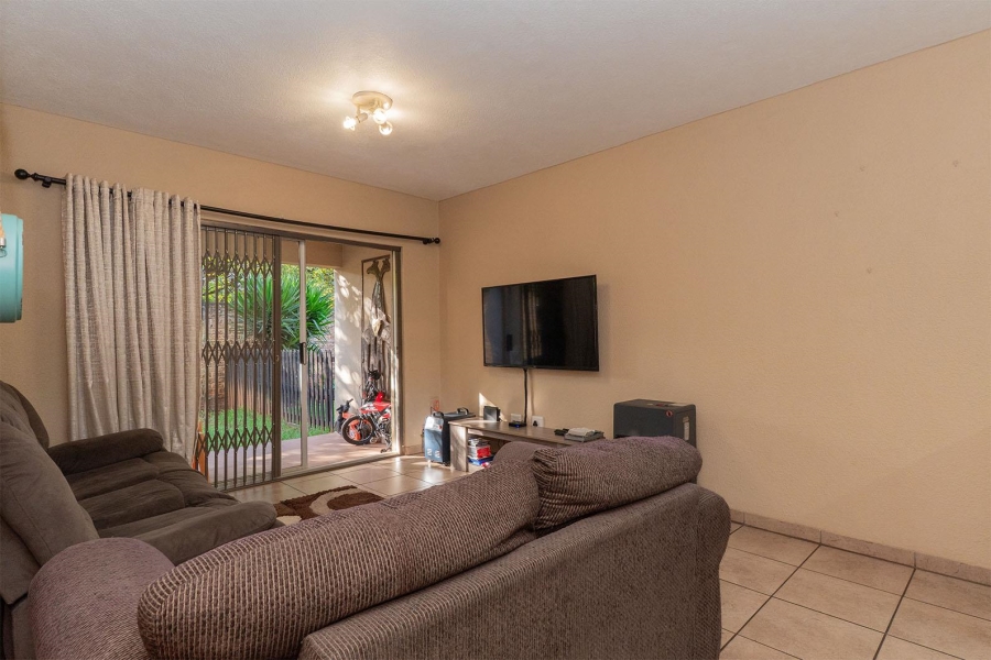 2 Bedroom Property for Sale in Pomona Gauteng