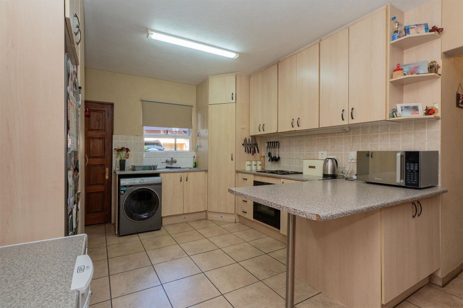 2 Bedroom Property for Sale in Pomona Gauteng