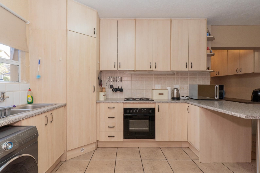 2 Bedroom Property for Sale in Pomona Gauteng