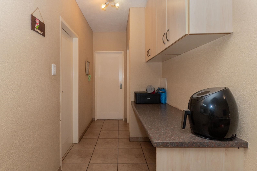 2 Bedroom Property for Sale in Pomona Gauteng