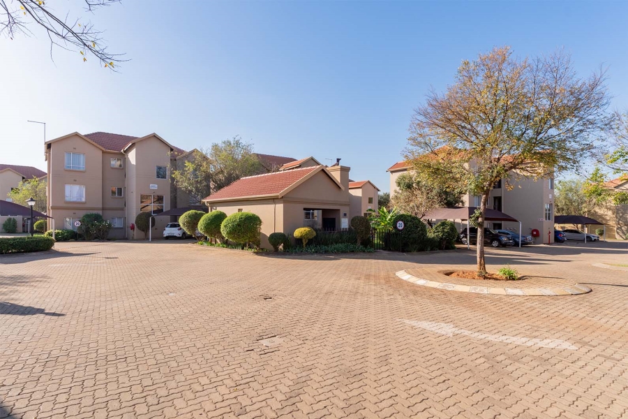 2 Bedroom Property for Sale in Pomona Gauteng