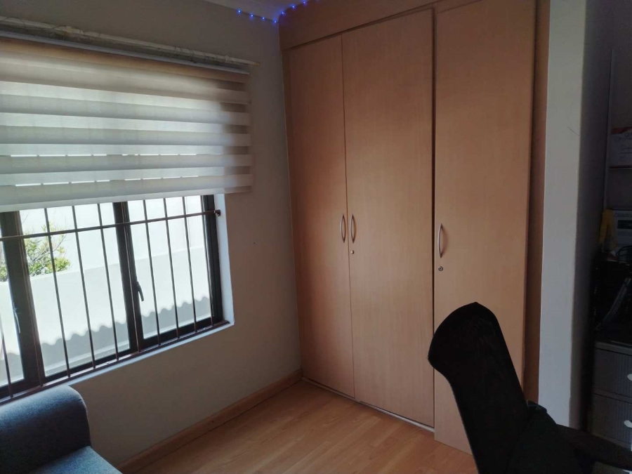 To Let 3 Bedroom Property for Rent in Suideroord Gauteng