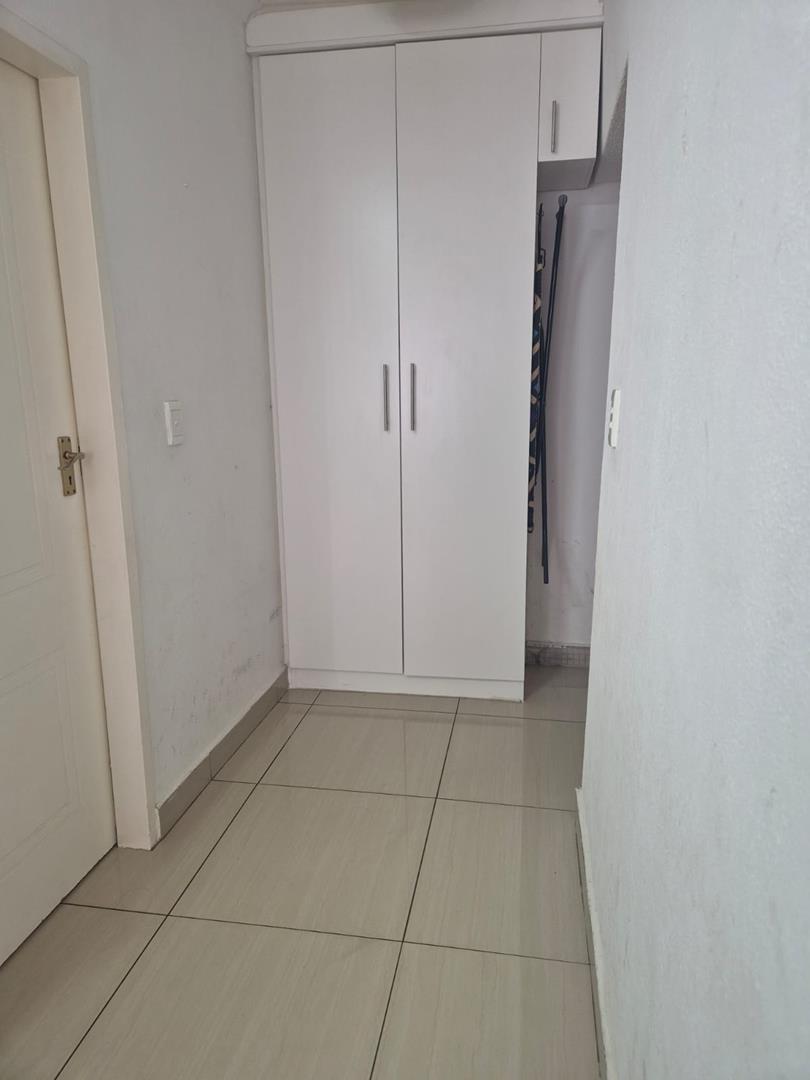 To Let 1 Bedroom Property for Rent in Mulbarton Gauteng