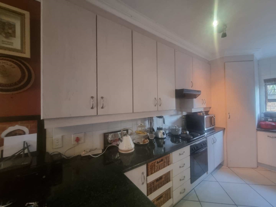 3 Bedroom Property for Sale in New Market Gauteng