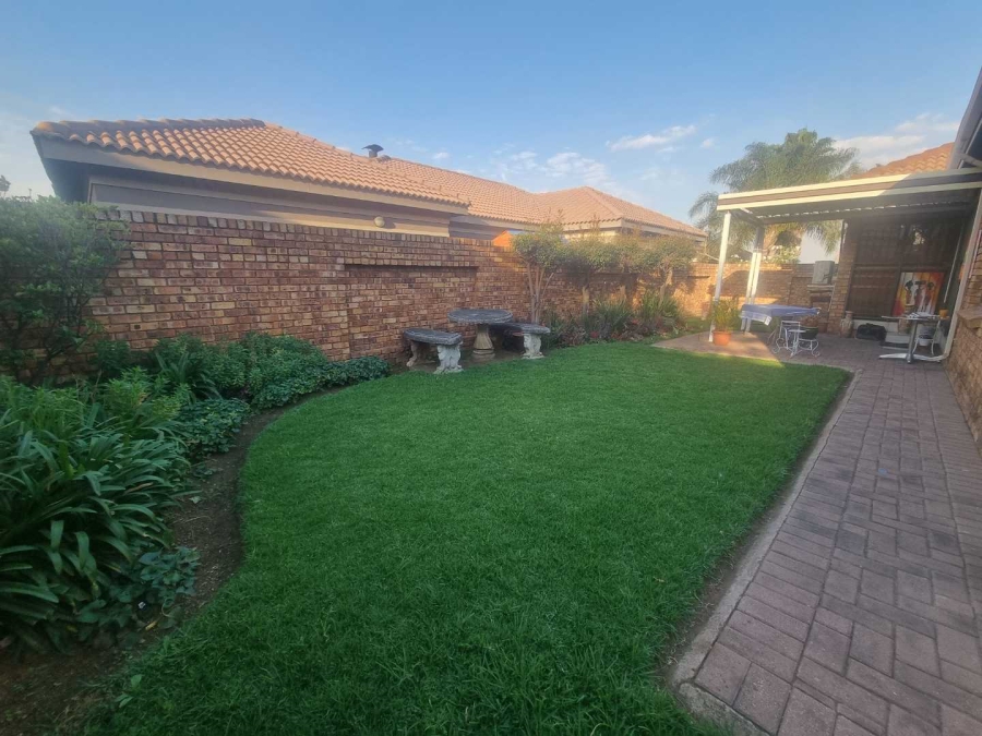 3 Bedroom Property for Sale in New Market Gauteng