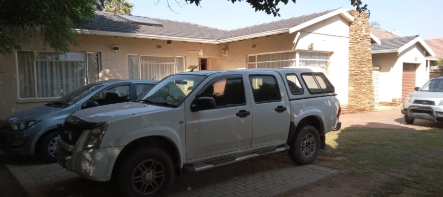 3 Bedroom Property for Sale in Elspark Gauteng