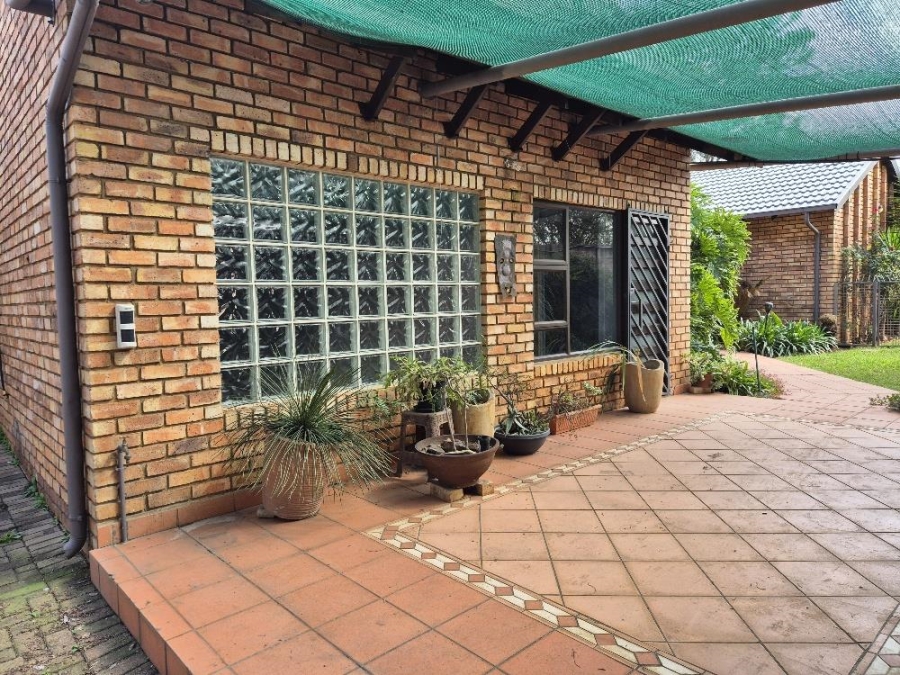 4 Bedroom Property for Sale in Sunward Park Gauteng