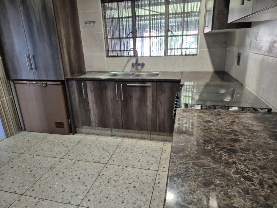 4 Bedroom Property for Sale in Sunward Park Gauteng