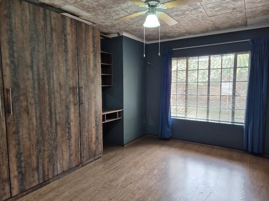 4 Bedroom Property for Sale in Sunward Park Gauteng