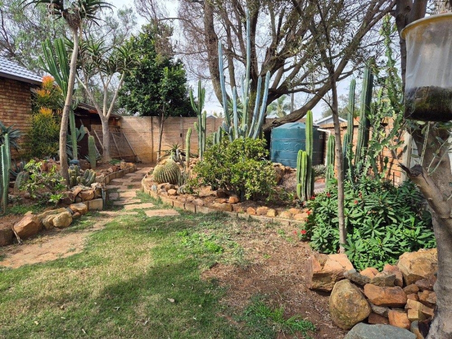 4 Bedroom Property for Sale in Sunward Park Gauteng
