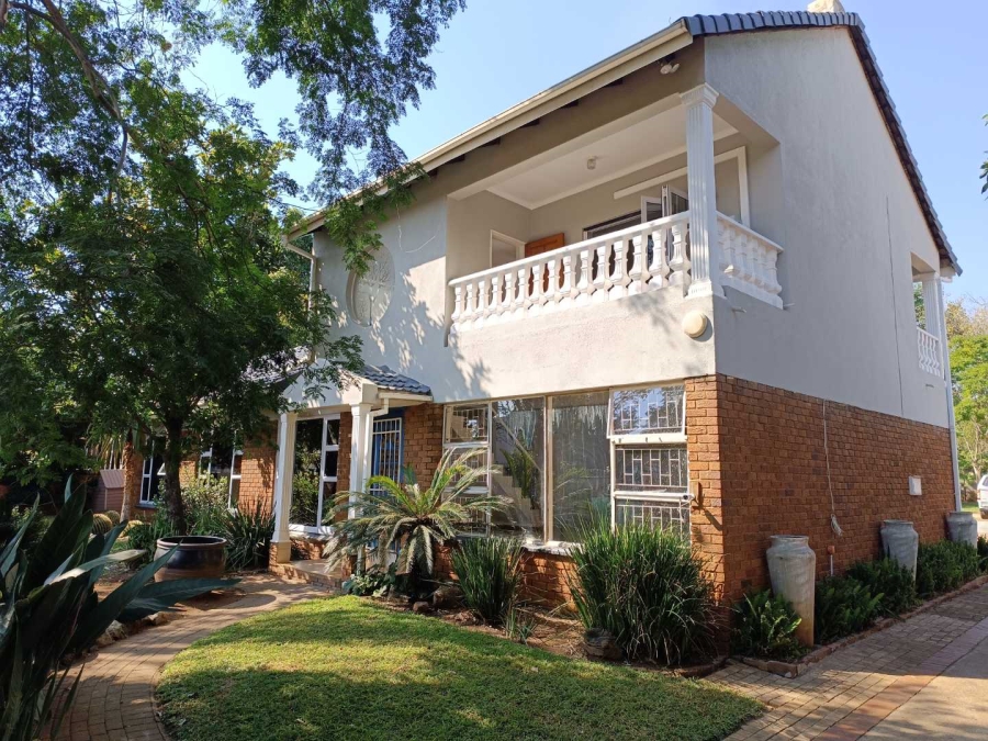 4 Bedroom Property for Sale in Wierda Park Gauteng