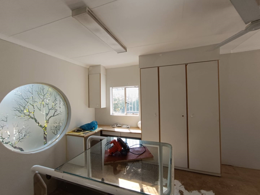 4 Bedroom Property for Sale in Wierda Park Gauteng