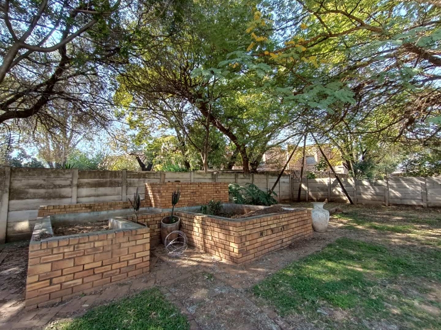 4 Bedroom Property for Sale in Wierda Park Gauteng