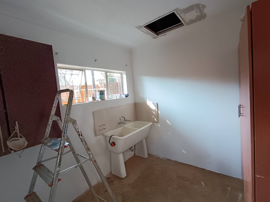 4 Bedroom Property for Sale in Wierda Park Gauteng