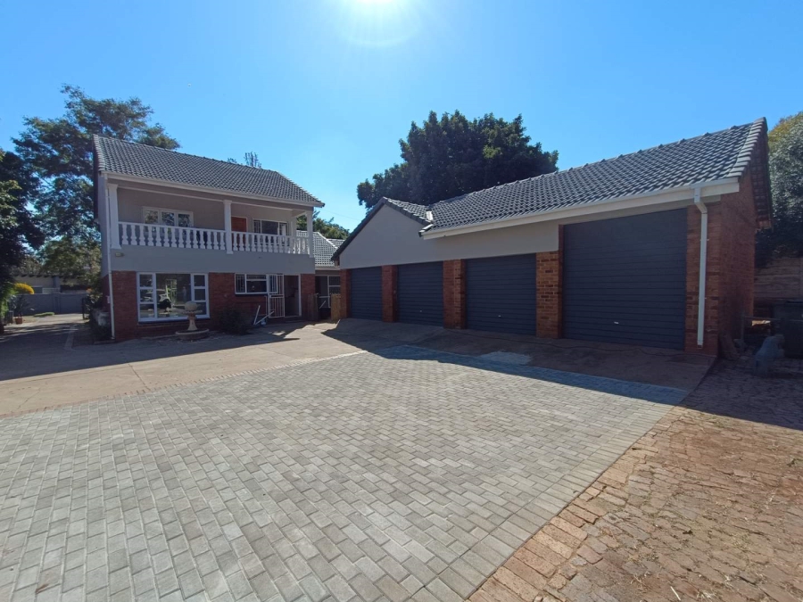 4 Bedroom Property for Sale in Wierda Park Gauteng