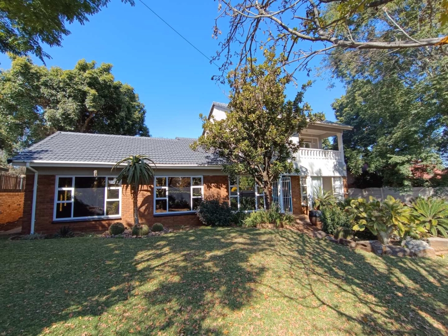 4 Bedroom Property for Sale in Wierda Park Gauteng