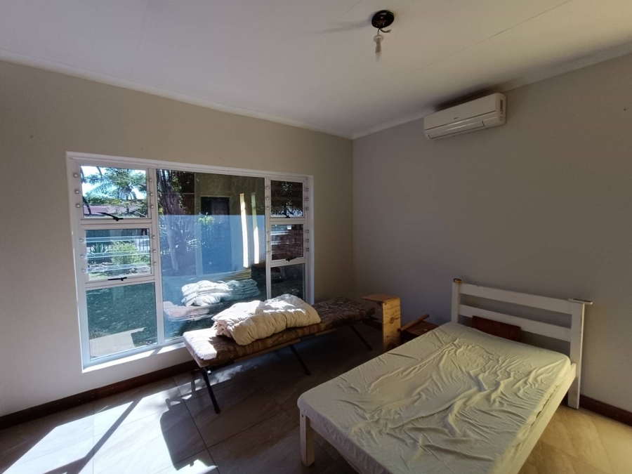 4 Bedroom Property for Sale in Wierda Park Gauteng