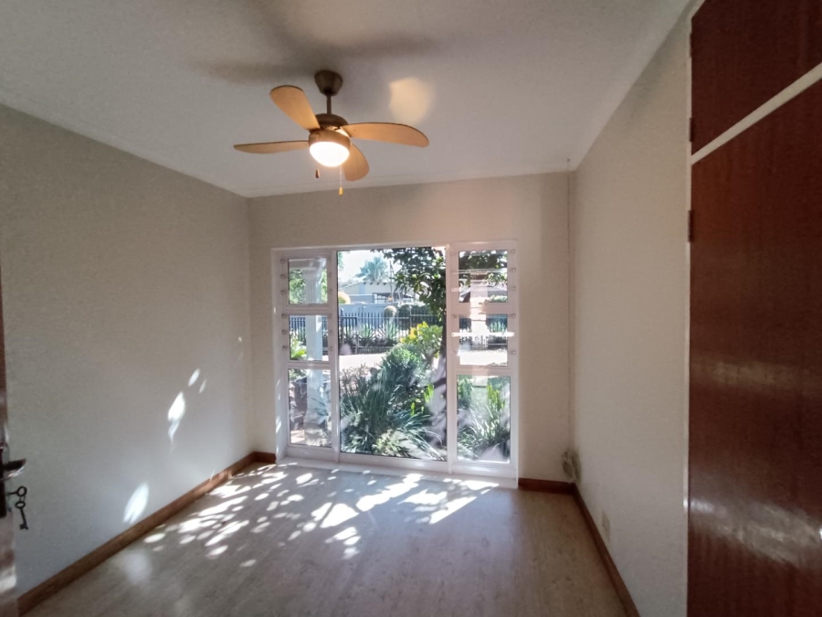 4 Bedroom Property for Sale in Wierda Park Gauteng