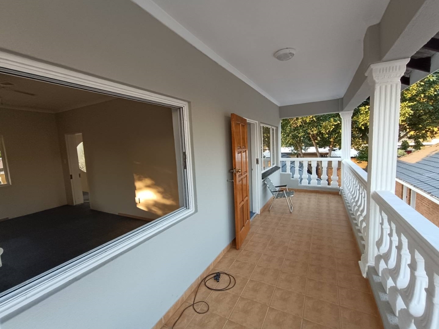 4 Bedroom Property for Sale in Wierda Park Gauteng