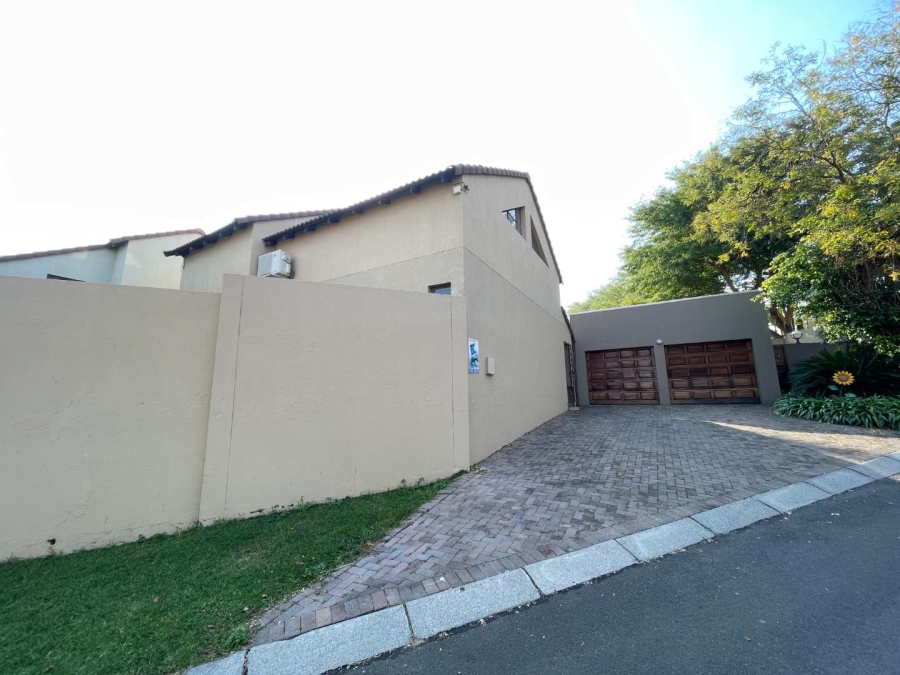 3 Bedroom Property for Sale in Strubensvallei Gauteng
