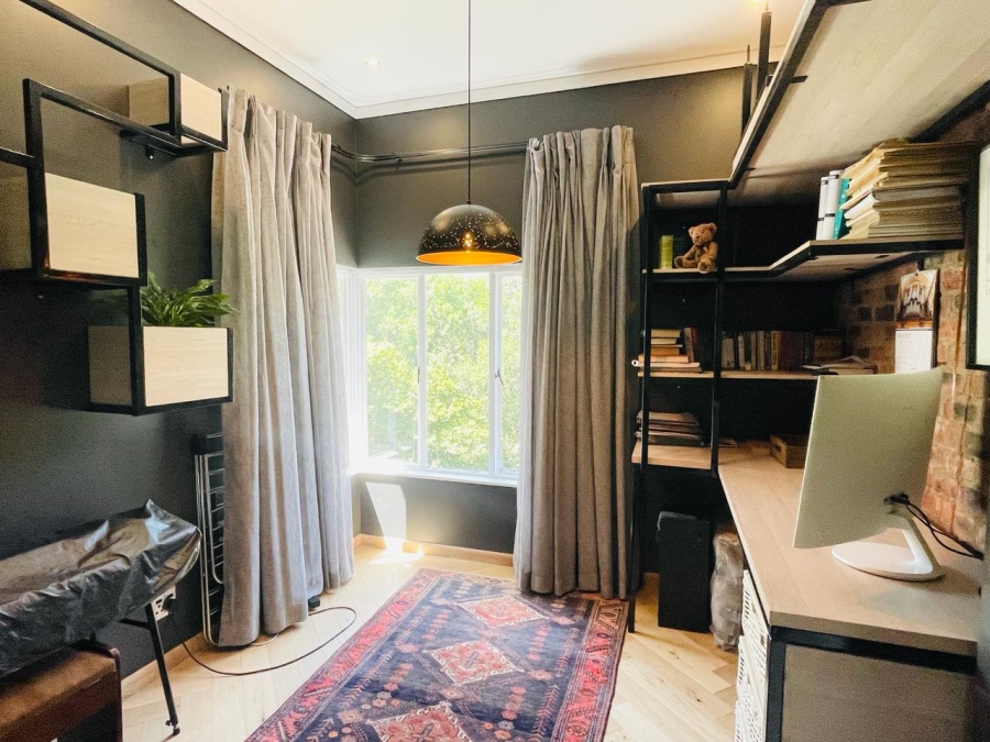 To Let 2 Bedroom Property for Rent in Melrose North Gauteng