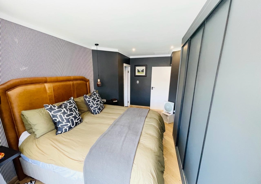To Let 2 Bedroom Property for Rent in Melrose North Gauteng