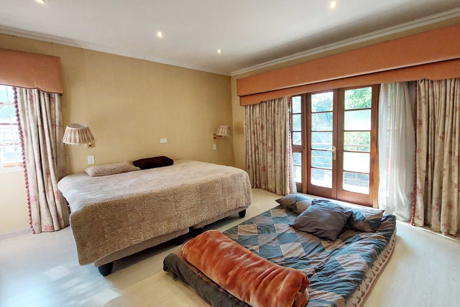5 Bedroom Property for Sale in Rivonia Gauteng