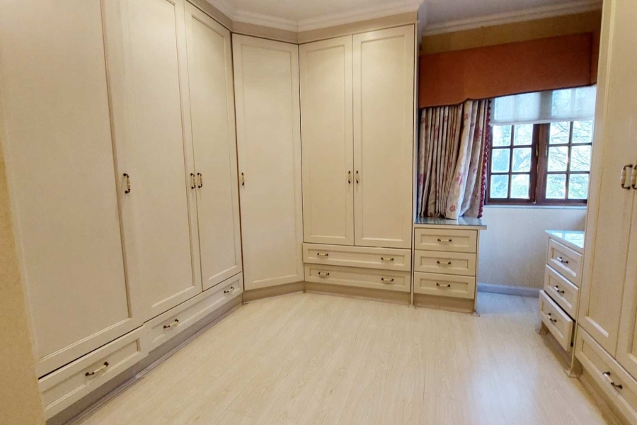 5 Bedroom Property for Sale in Rivonia Gauteng