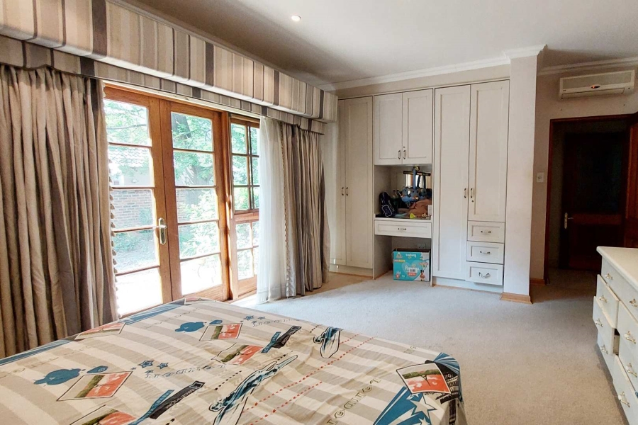 5 Bedroom Property for Sale in Rivonia Gauteng