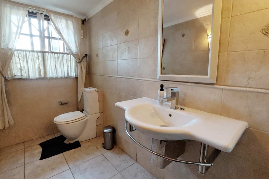 5 Bedroom Property for Sale in Rivonia Gauteng