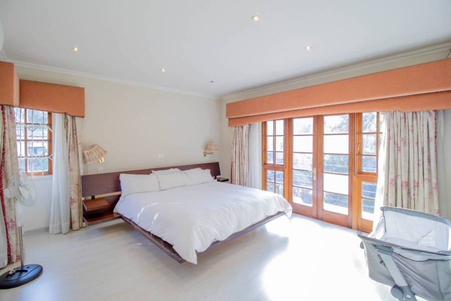 5 Bedroom Property for Sale in Rivonia Gauteng