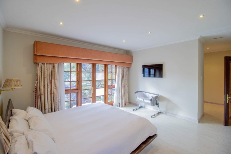 5 Bedroom Property for Sale in Rivonia Gauteng