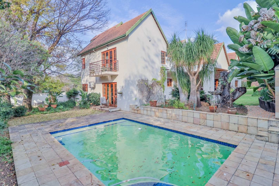 5 Bedroom Property for Sale in Rivonia Gauteng