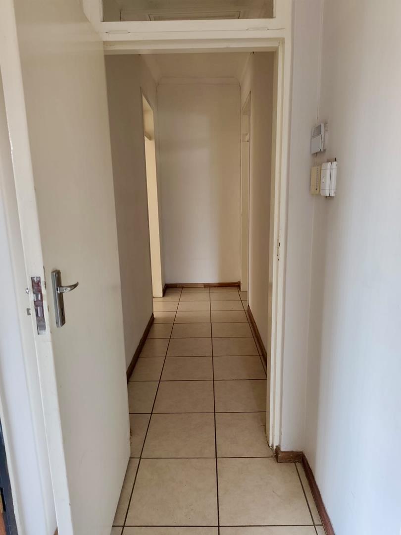 To Let 2 Bedroom Property for Rent in Linbro Park Gauteng