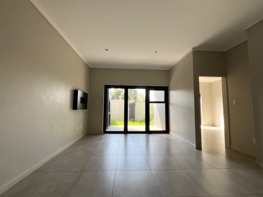 To Let 2 Bedroom Property for Rent in Rynfield A H Gauteng