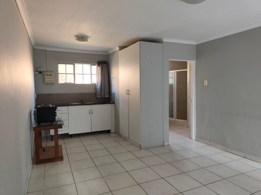 To Let 1 Bedroom Property for Rent in Linbro Park Gauteng