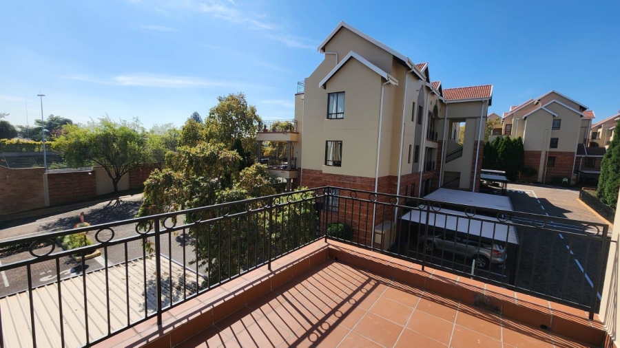 2 Bedroom Property for Sale in Bryanston Gauteng