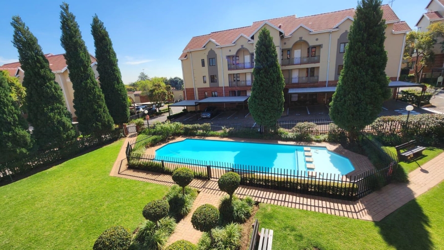 2 Bedroom Property for Sale in Bryanston Gauteng