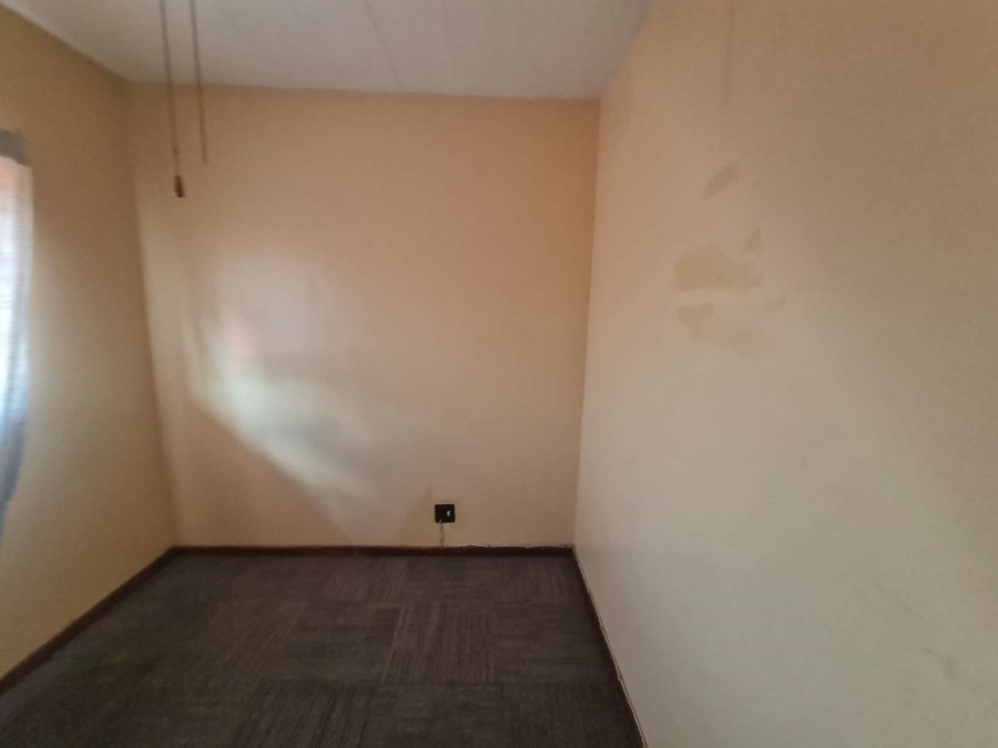 2 Bedroom Property for Sale in Pretoria Gardens Gauteng