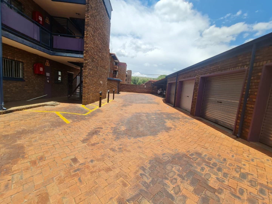 2 Bedroom Property for Sale in Pretoria Gardens Gauteng