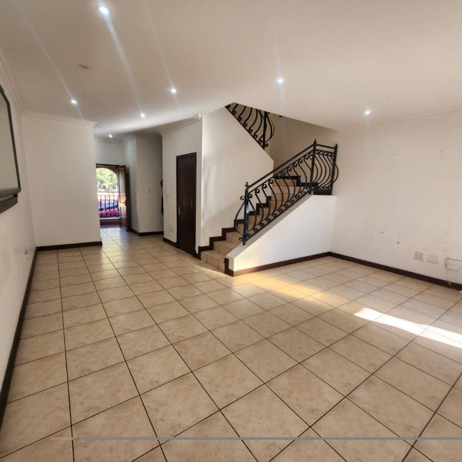 2 Bedroom Property for Sale in Bassonia Gauteng