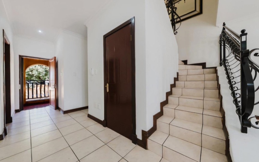 2 Bedroom Property for Sale in Bassonia Gauteng