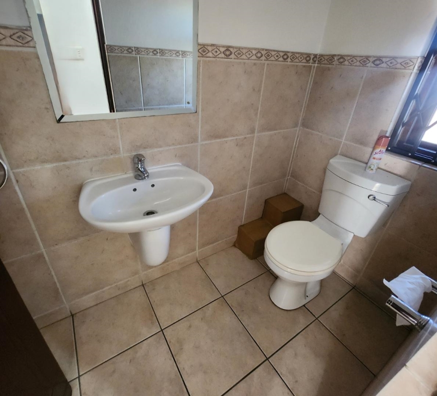 2 Bedroom Property for Sale in Bassonia Gauteng