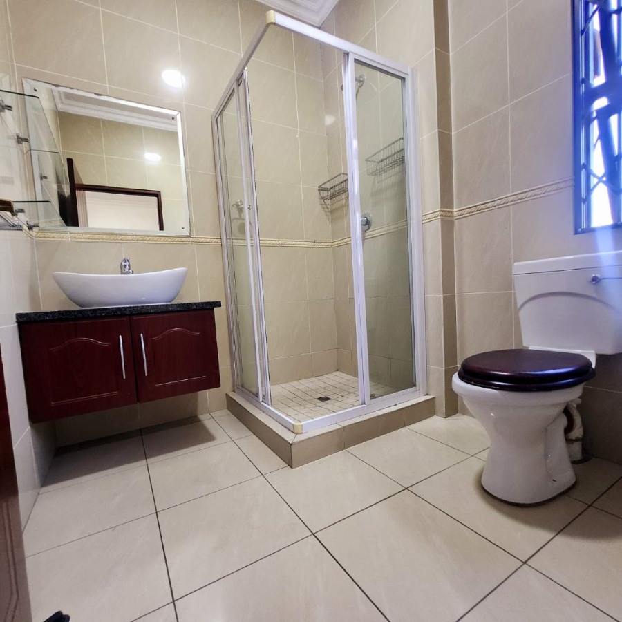 2 Bedroom Property for Sale in Bassonia Gauteng