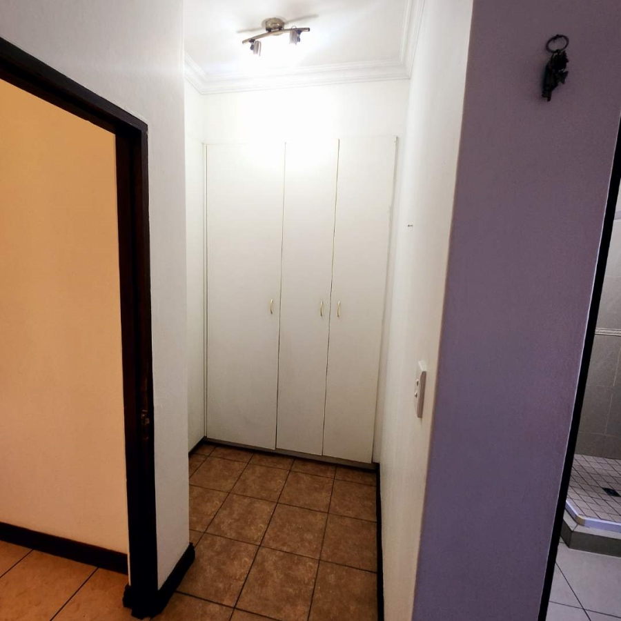 2 Bedroom Property for Sale in Bassonia Gauteng