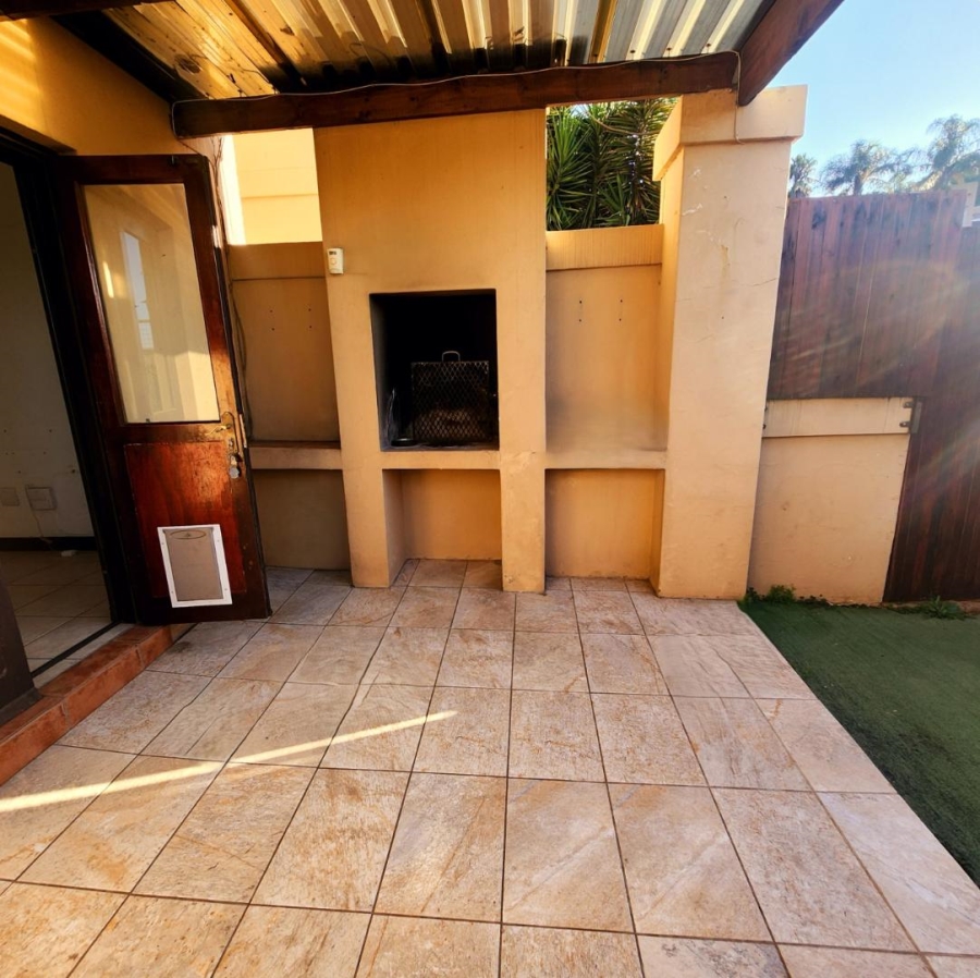 2 Bedroom Property for Sale in Bassonia Gauteng